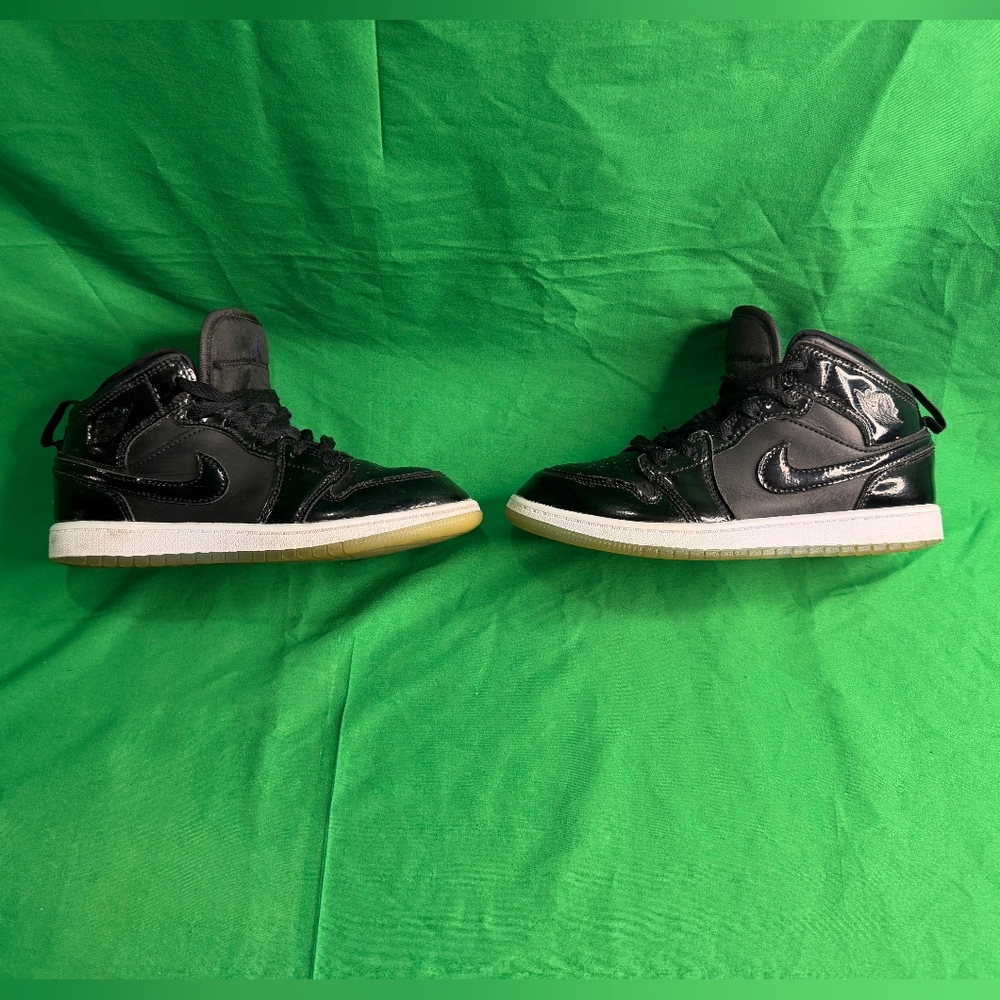Black Nike Air Jordan Kids Shoes